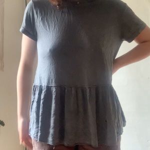 Oversized gray blouse